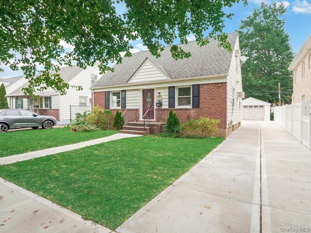 Photo of 79-53 267th Street, Glen Oaks, NY 11004 (MLS # 1048598)