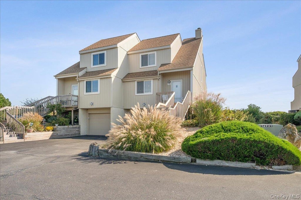 Photo of 13 Waters Edge, Shirley, NY 11967 (MLS # 1059883)