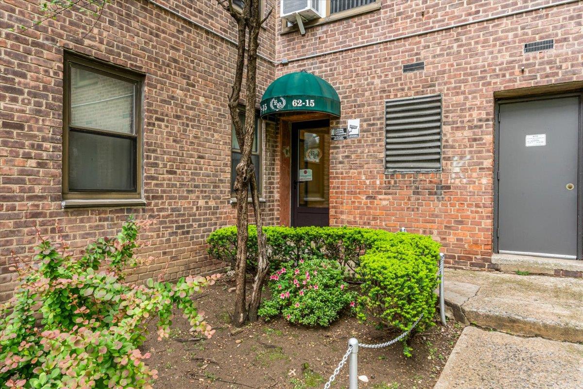 62-15 53rd Avenue #LGD, Maspeth, New York image 2