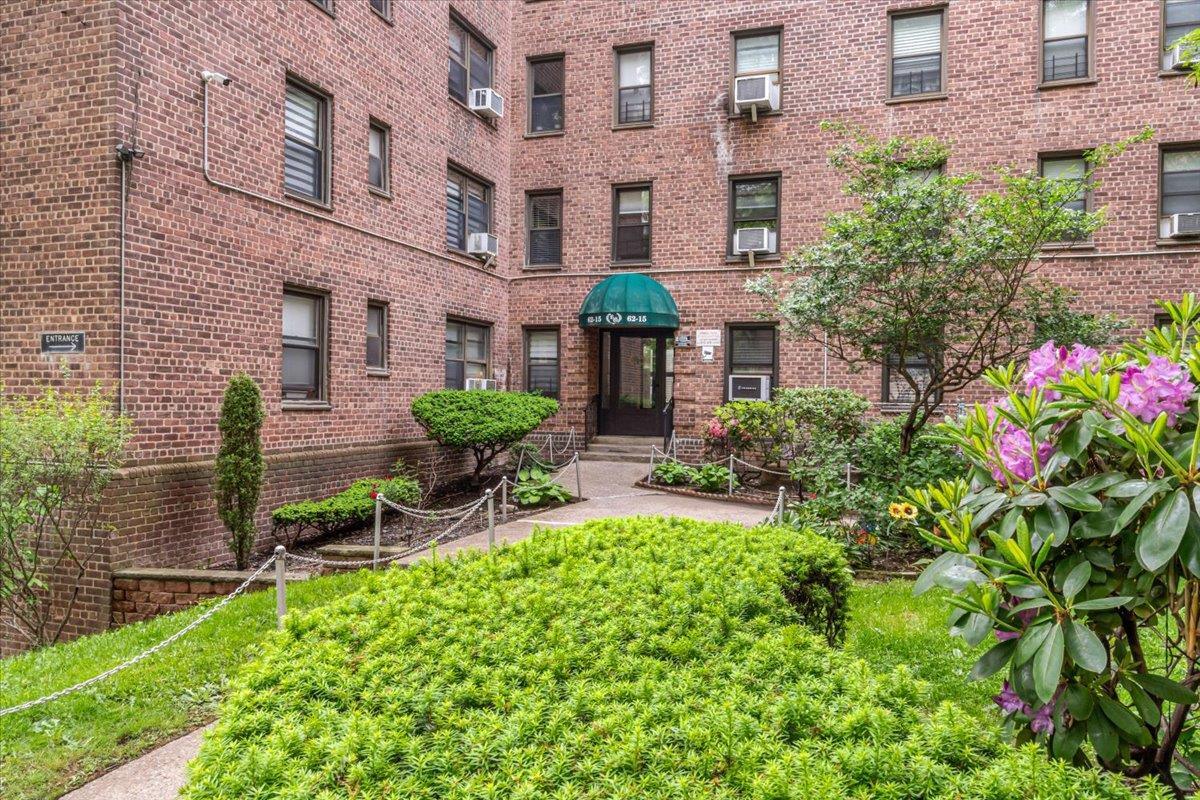 62-15 53rd Avenue #LGD, Maspeth, New York image 3