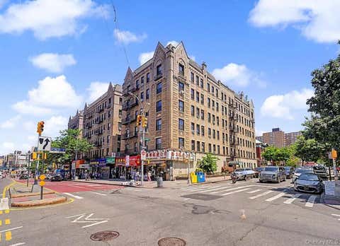 Homes For Sale - 136-05 Sanford Avenue #2L<br/> Flushing, NY 11355