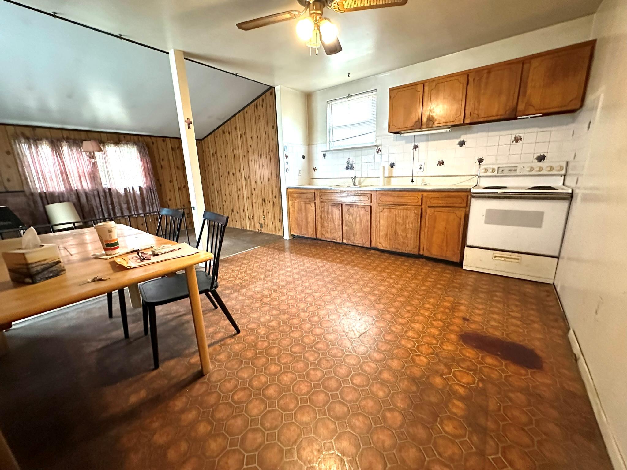2819 Watch Hill Avenue, Medford, New York image 5