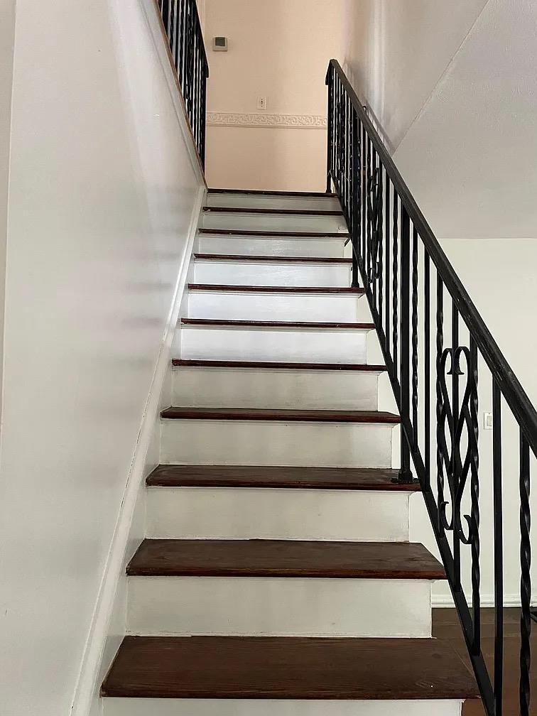 668 Scarsdale Road, Yonkers, New York image 5