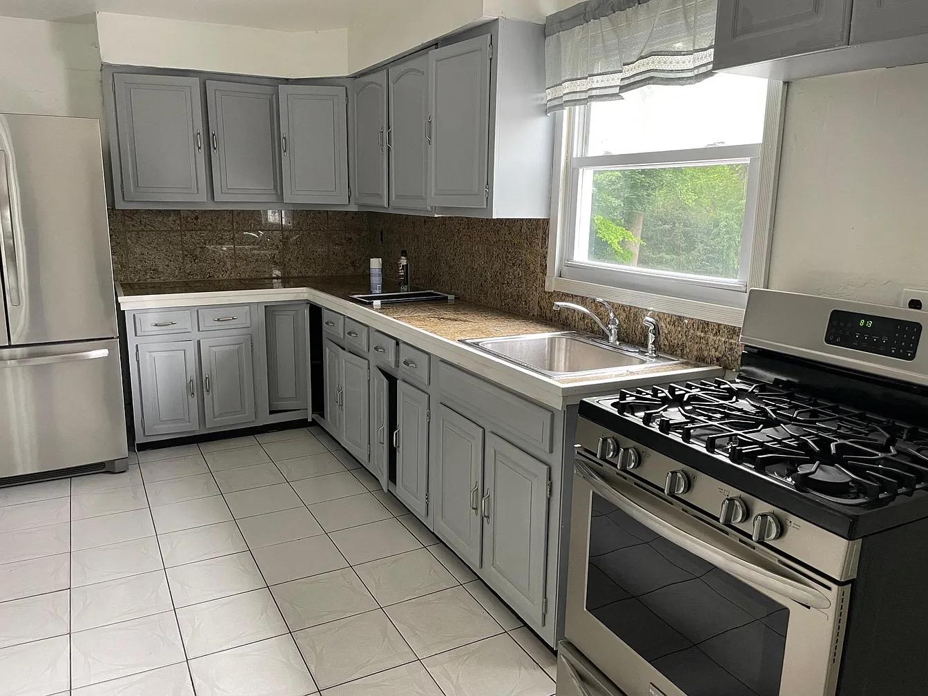 668 Scarsdale Road, Yonkers, New York image 4