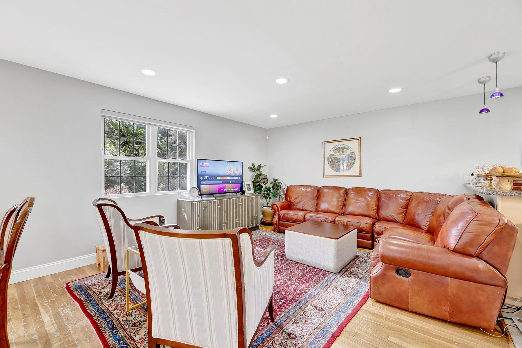 97 Burnham Avenue
