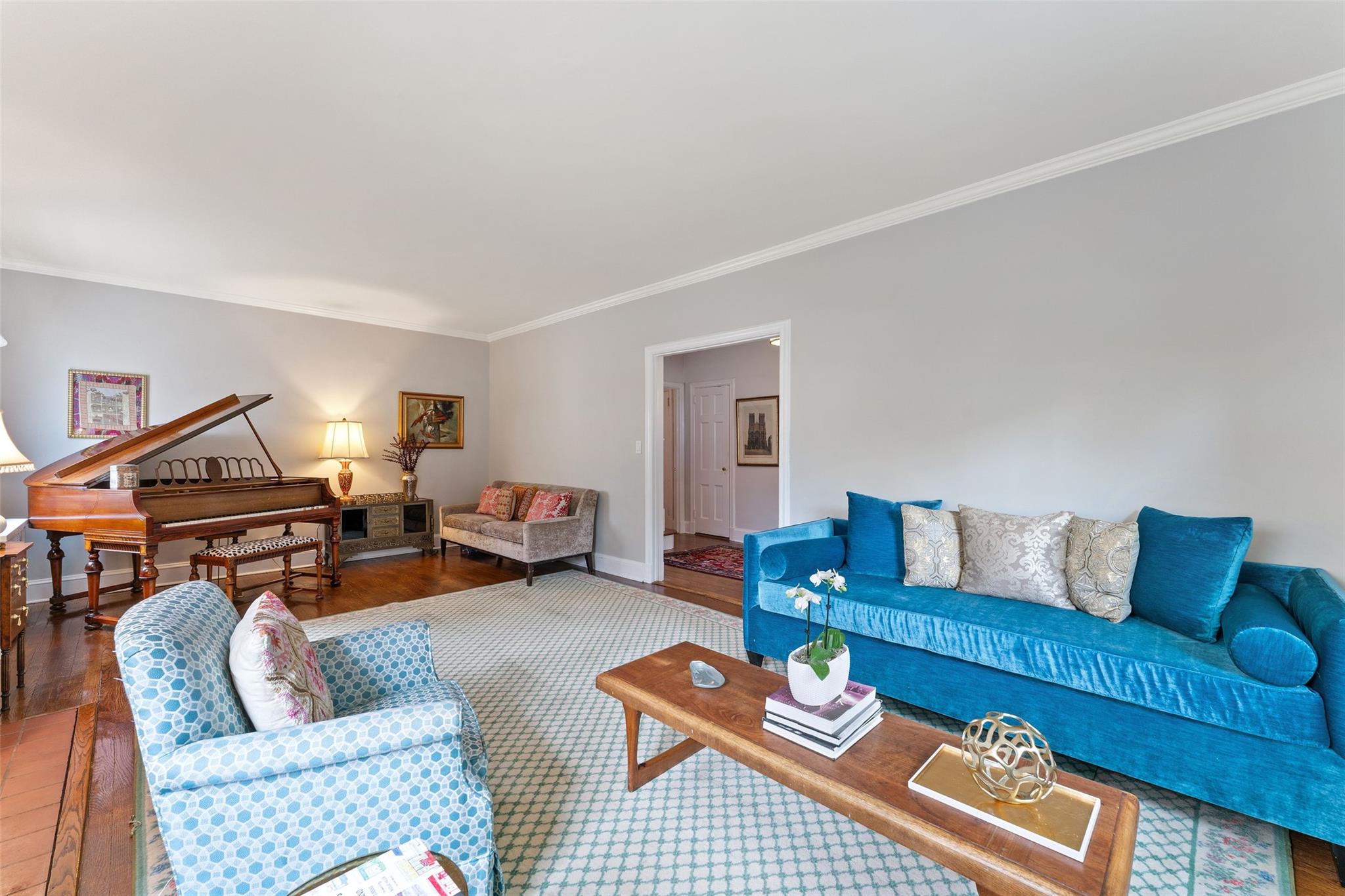 11 Carwall Avenue, Mount Vernon, New York image 4