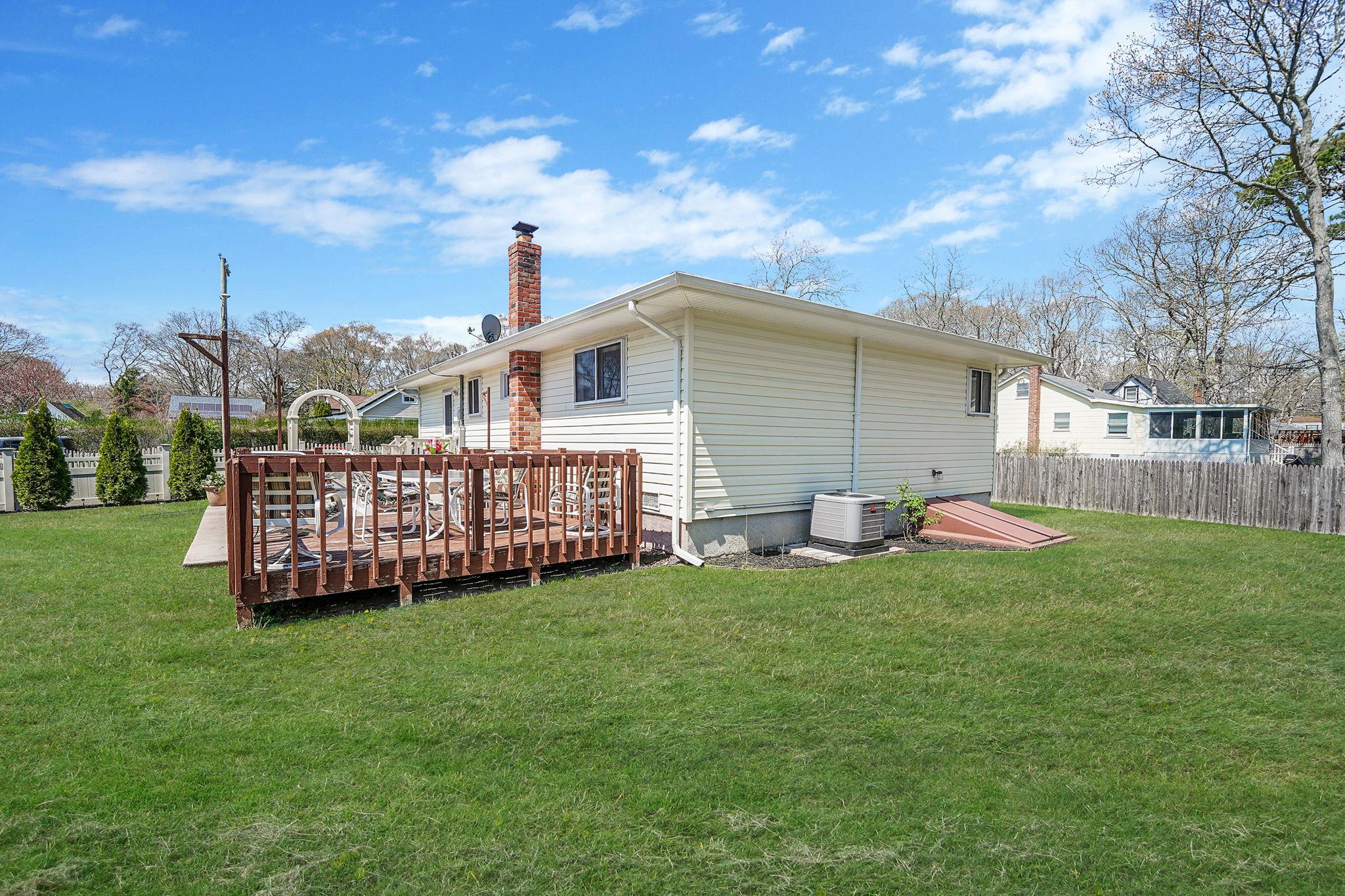 89 Alder Drive, Mastic Beach, New York image 6