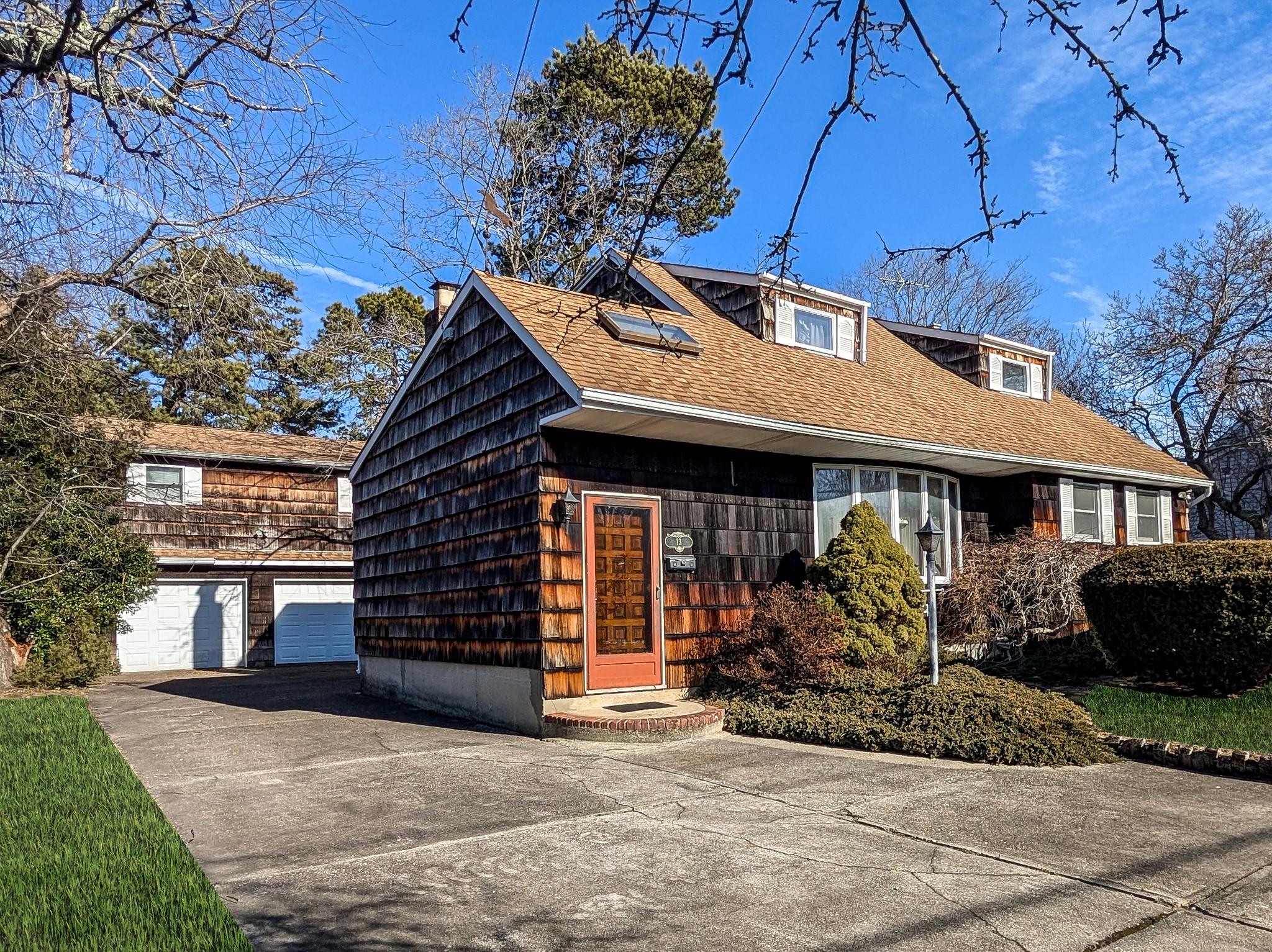 13 Ehler Street, Brentwood, New York image 3