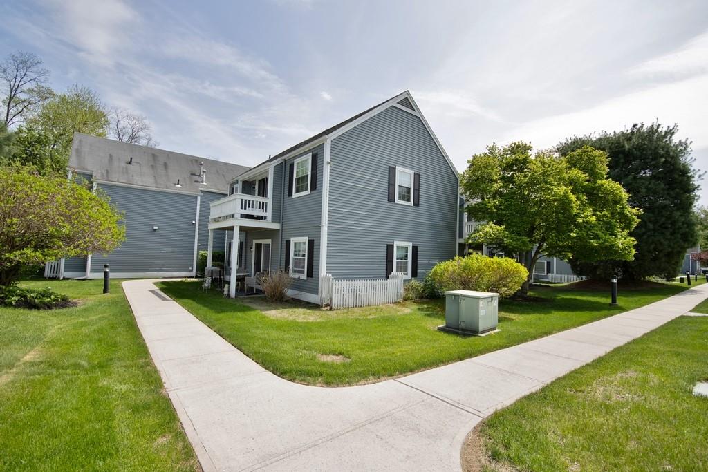 Commons Way B, Fishkill, New York - 1 Bedrooms  
1 Bathrooms  
4 Rooms - 