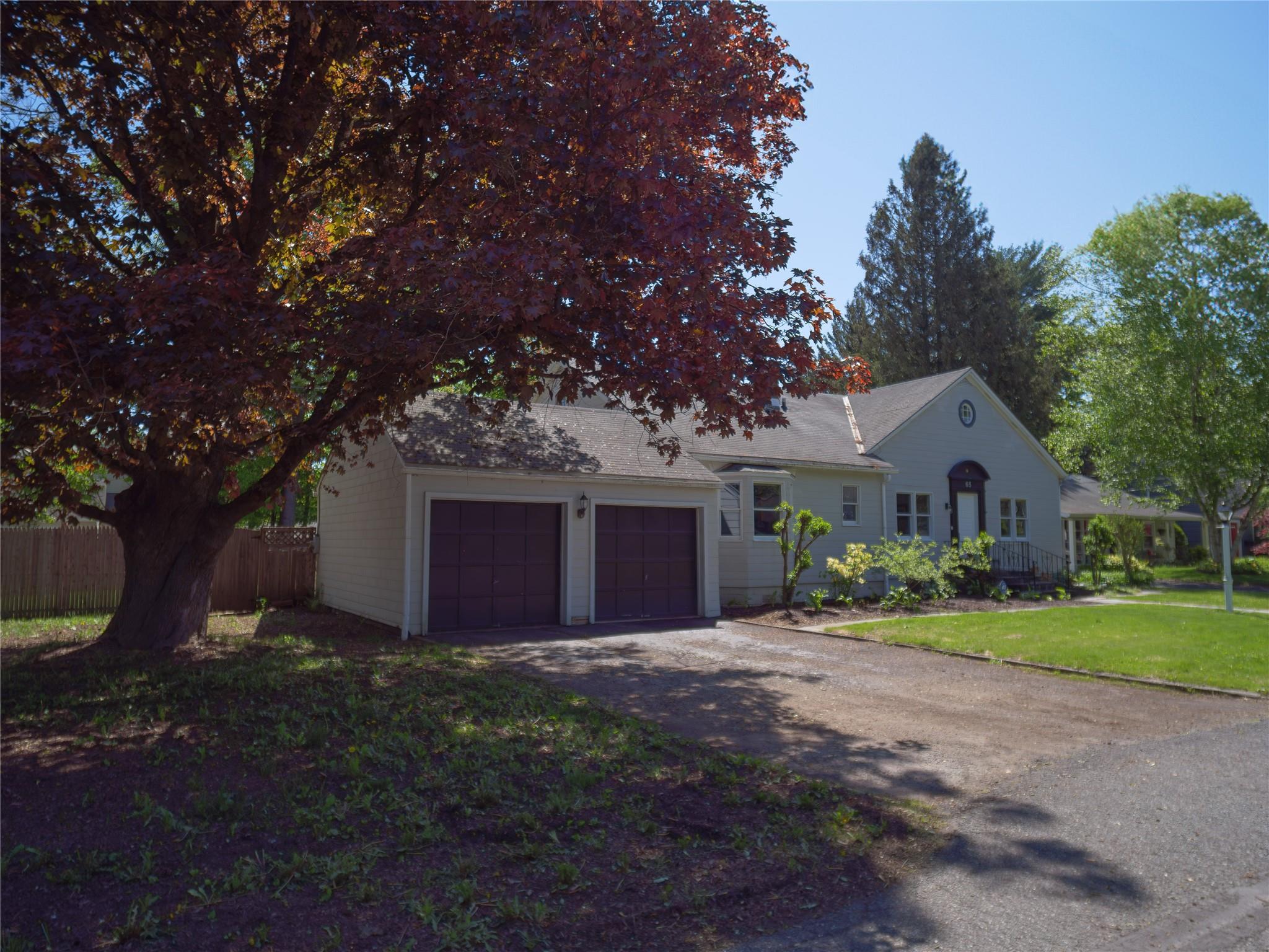 65 N Parsonage Street, Rhinebeck, New York image 3