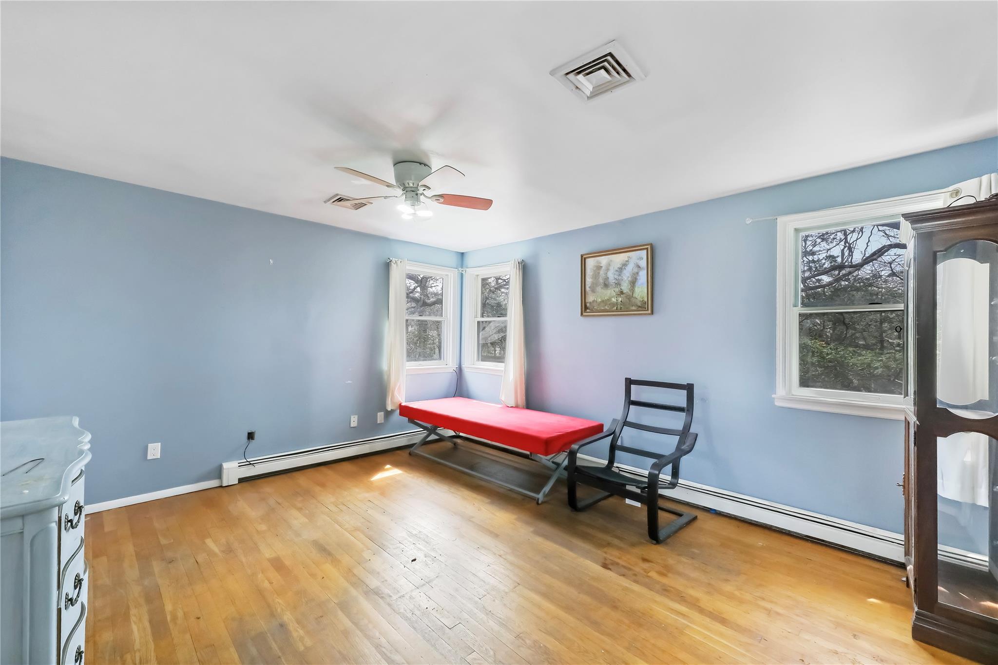 60 School Street, Hampton Bays, New York image 13
