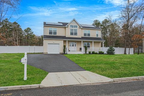 1703 Fire Avenue, Medford, NY 11763 - MLS#: 985936