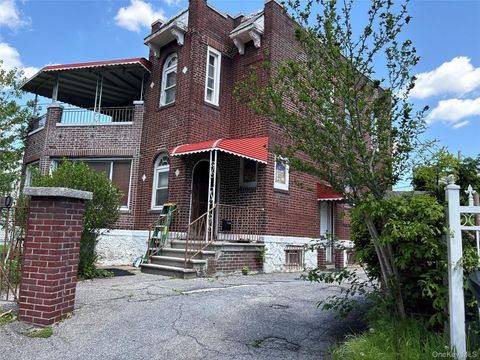 2930 Williamsbridge Road Bronx NY 10467