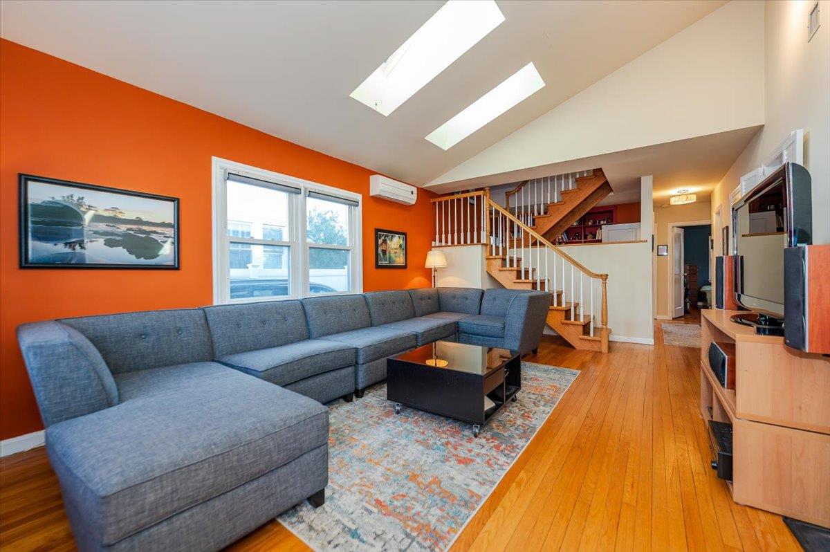 260 W Market Street, Long Beach, New York image 3