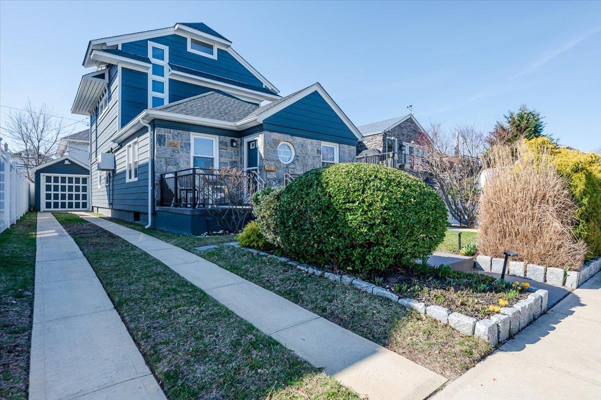 260 W Market Street, Long Beach, New York image 1