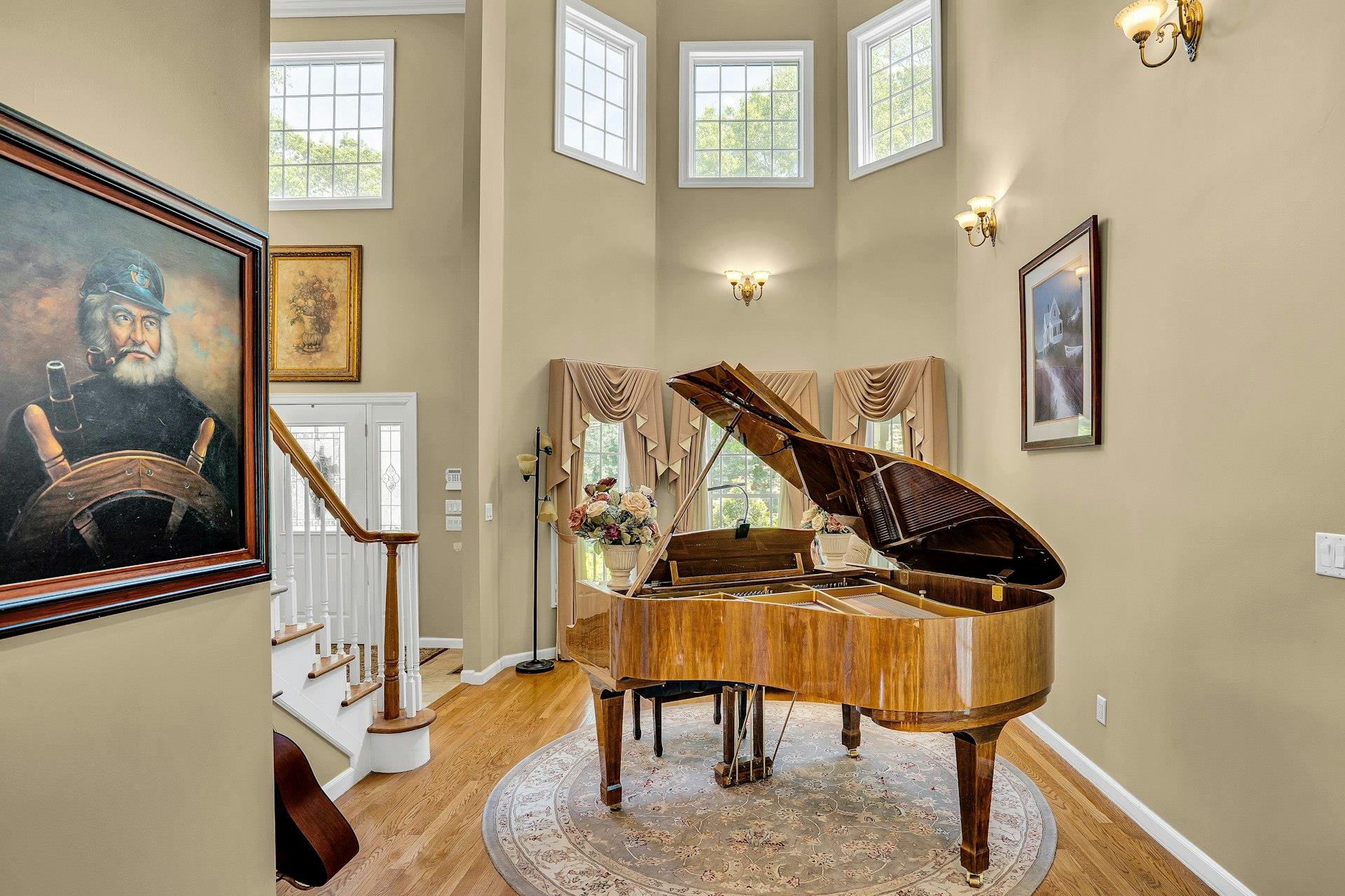 255 Seneca Avenue, Dix Hills, New York image 9