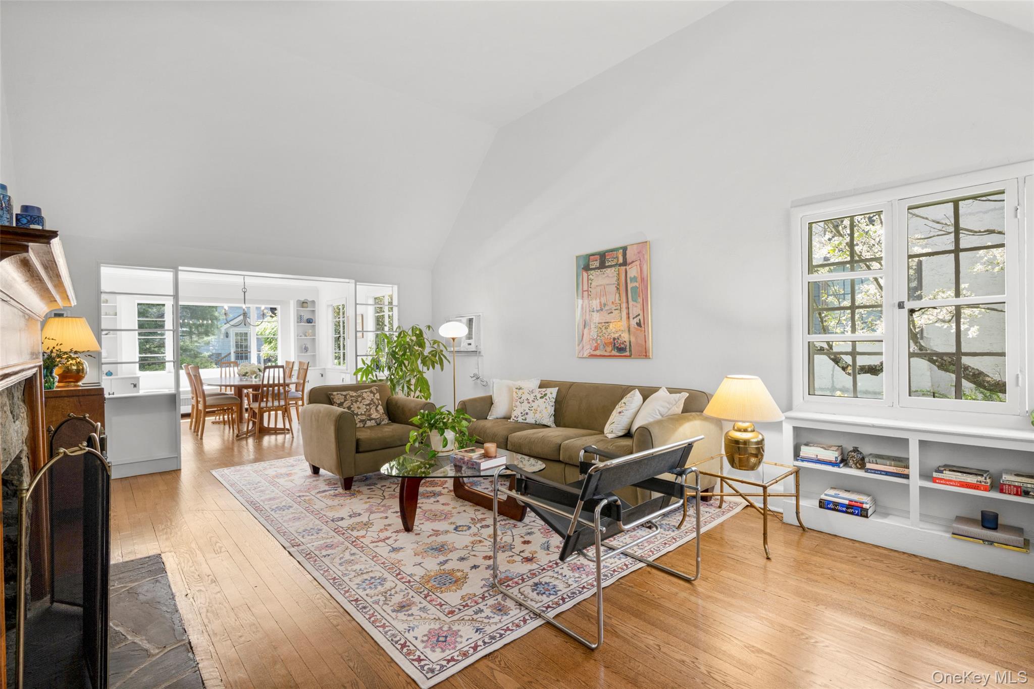 89 Edgewood Avenue