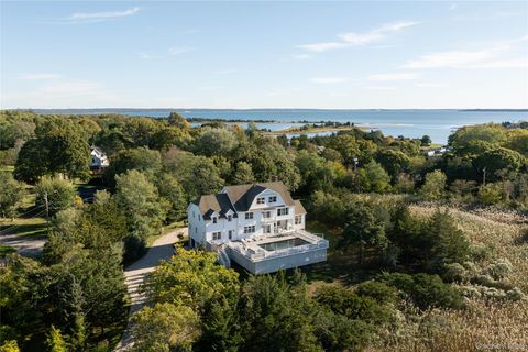 Photo of 105 Waterview Drive, Southold, NY 11971 (MLS # 928708) Photo of 105 Waterview Drive, Southold, NY 11971 (MLS # 928708)
