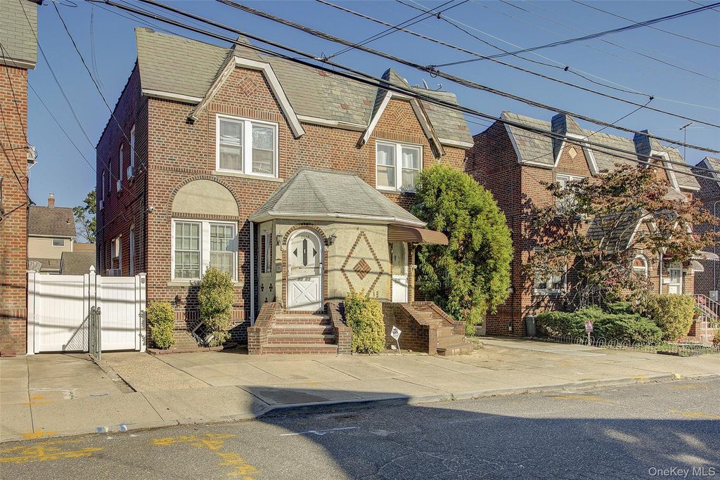 Photo of 9507 239 Street, Floral Park, NY 11001 (MLS # 923087)