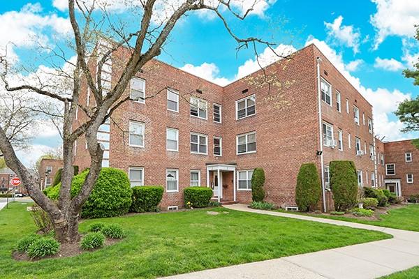 2 Edwards Street 3 B