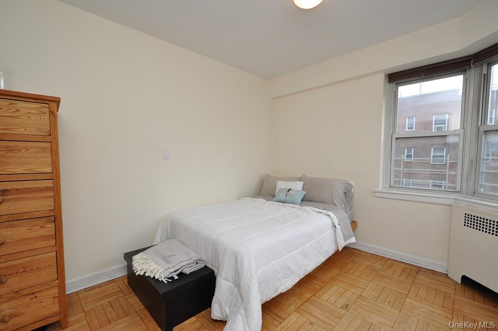 Scarsdale, New York 10583, United States, 1 Bedroom Bedrooms, ,1 BathroomBathrooms,Residential,Active,239614