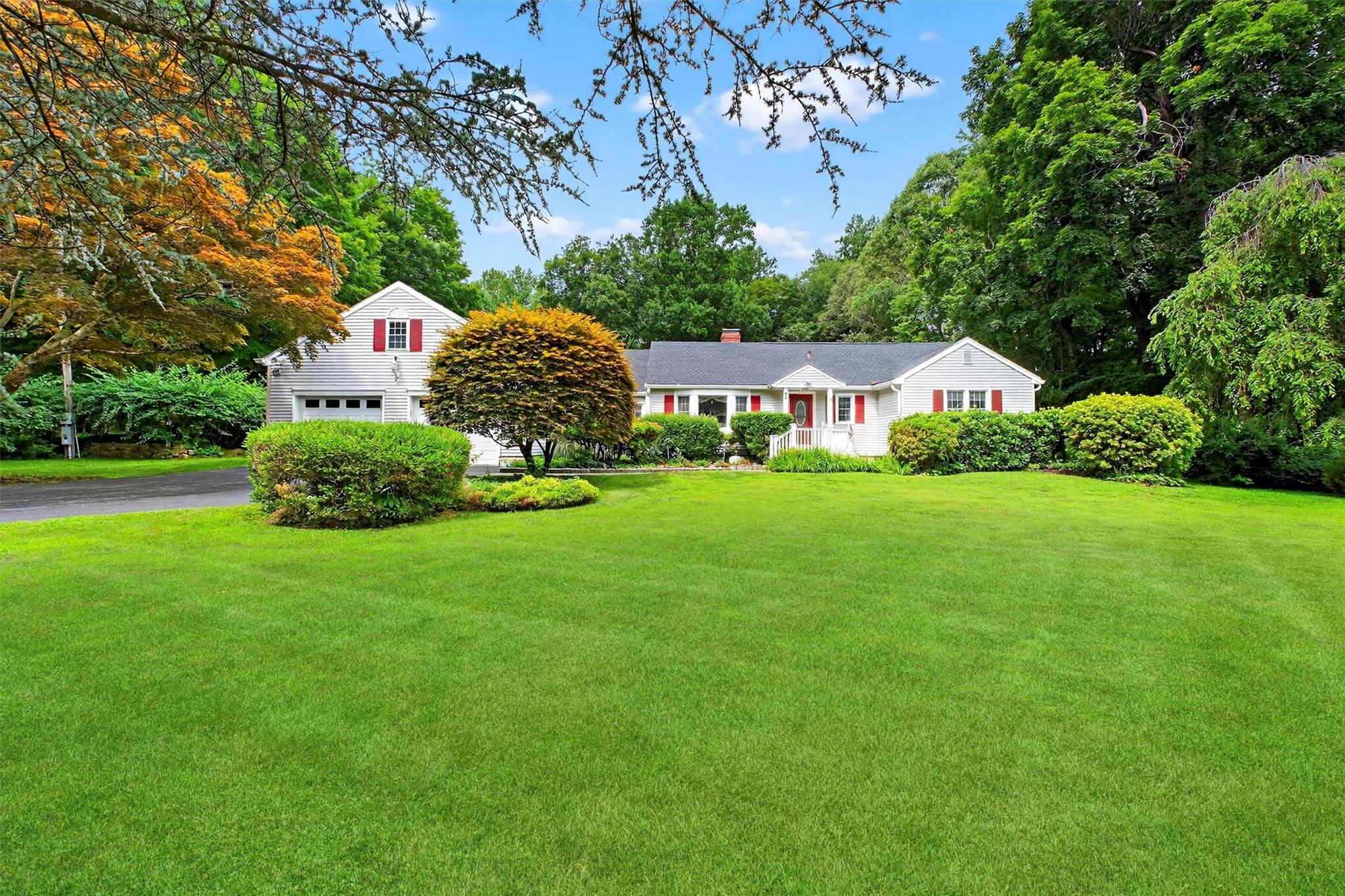21 Greenlawn Road