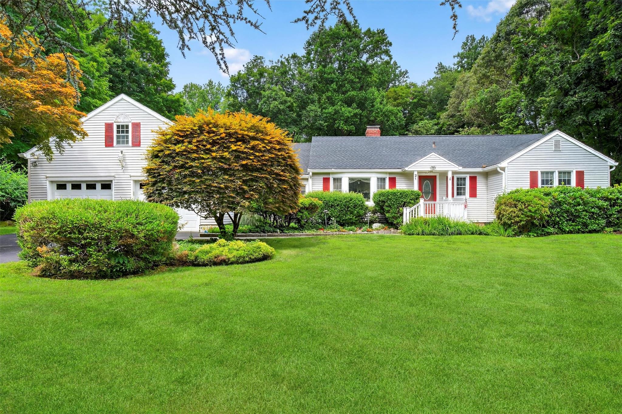 21 Greenlawn Road