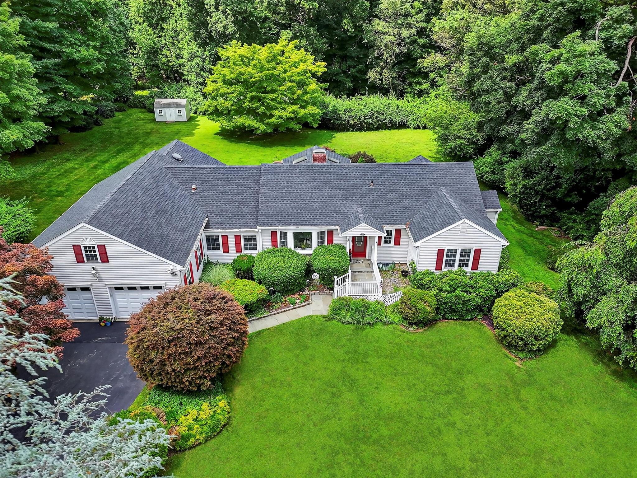 21 Greenlawn Road