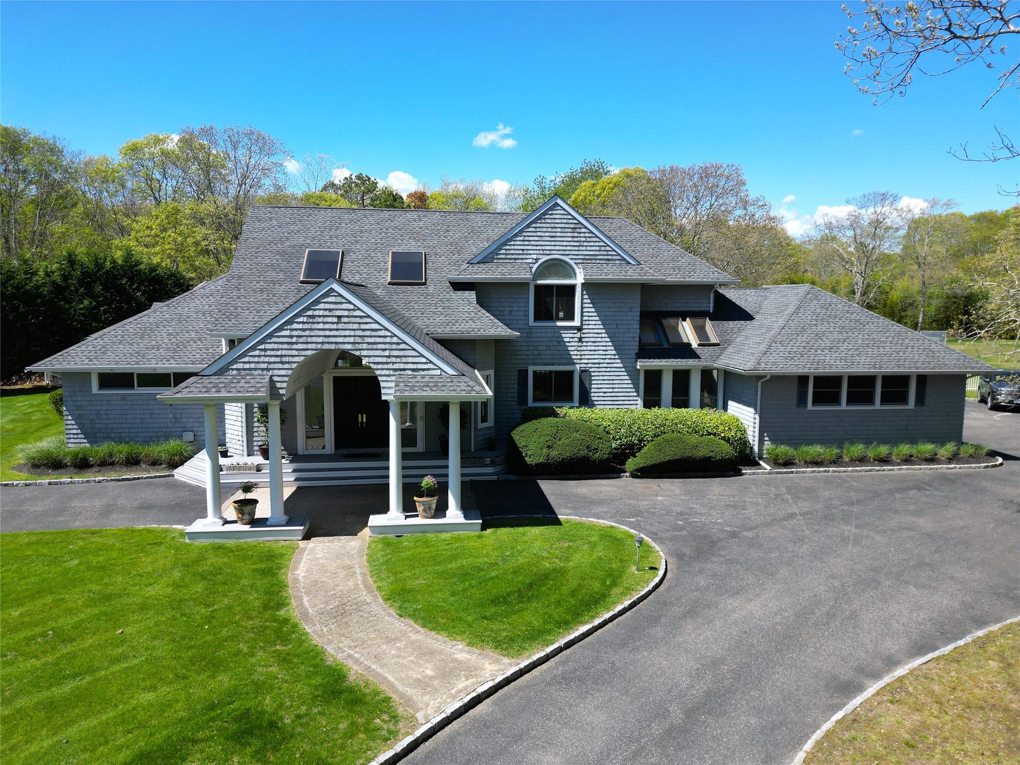 124 Montauk Highway