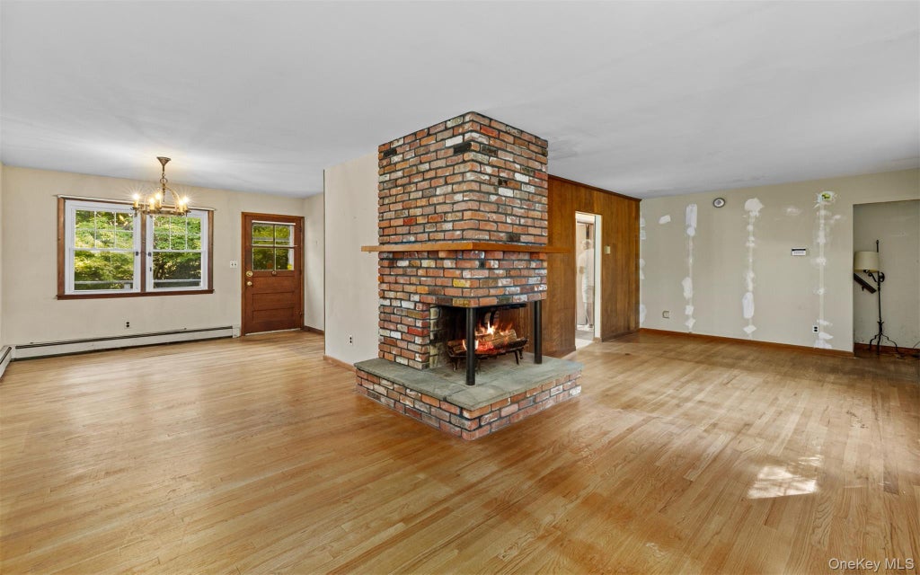 Photo of 11 Woodycrest Drive, Northport, NY 11768 (MLS # 1048005)