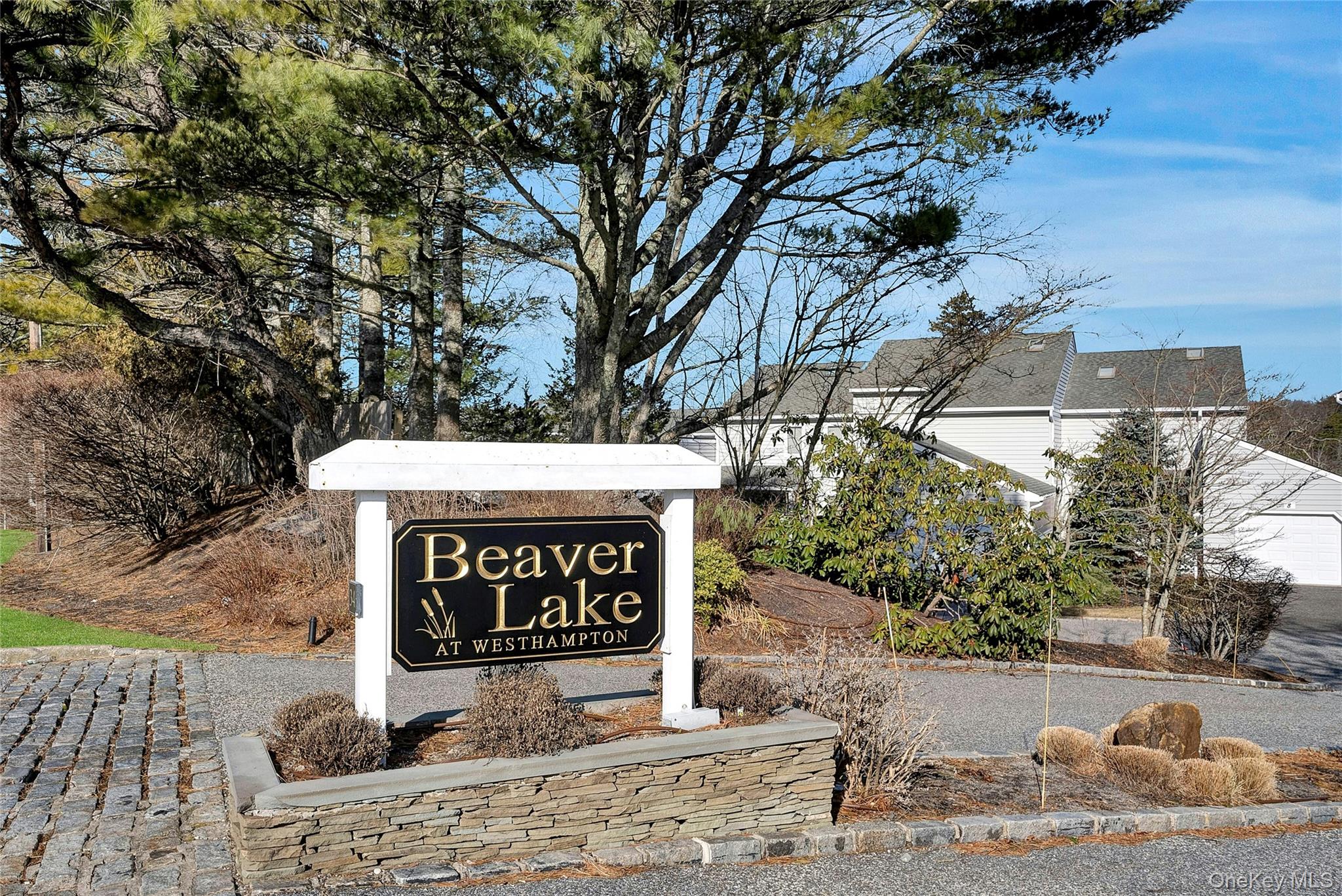 34 Montauk Highway 2