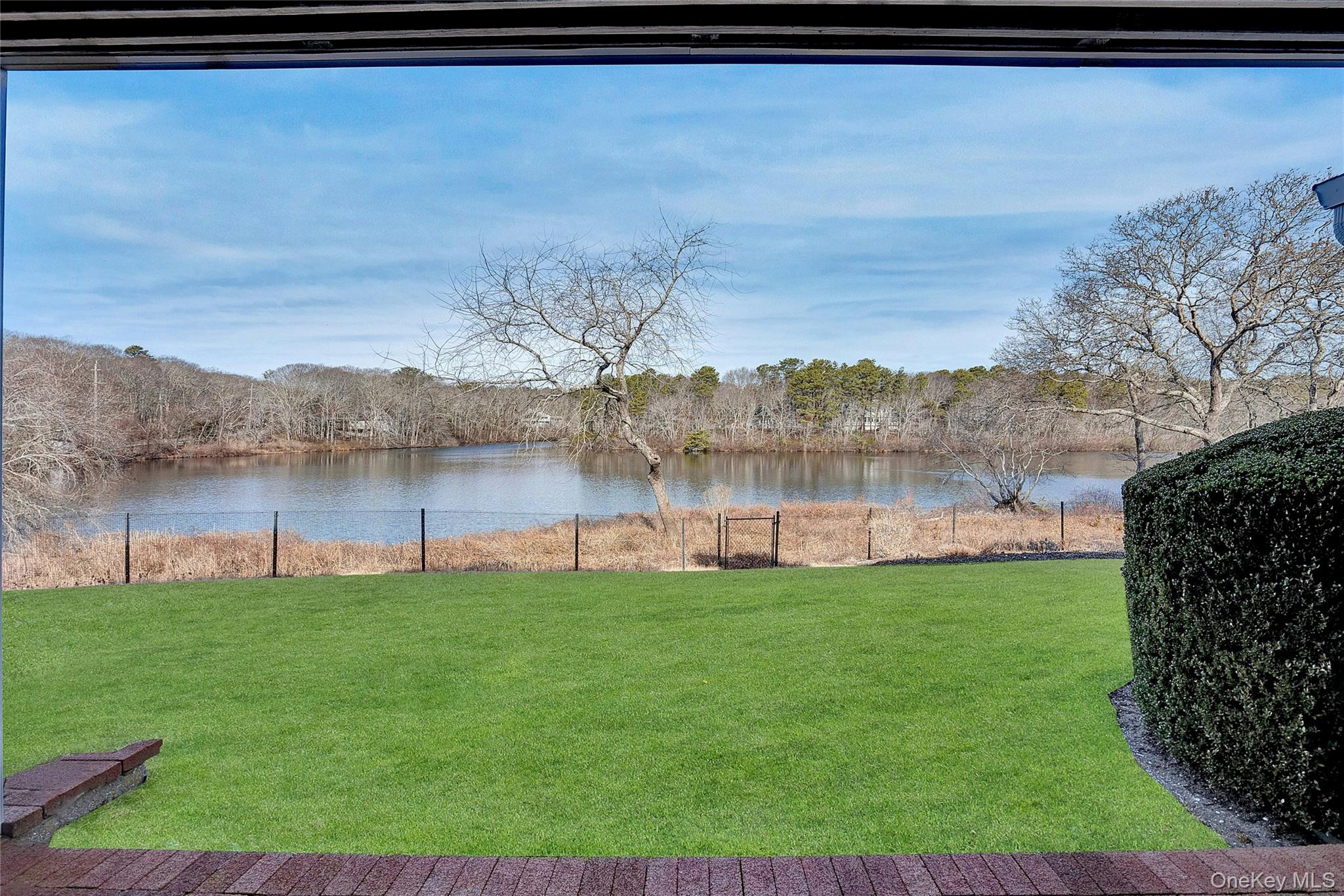 34 Montauk Highway 2