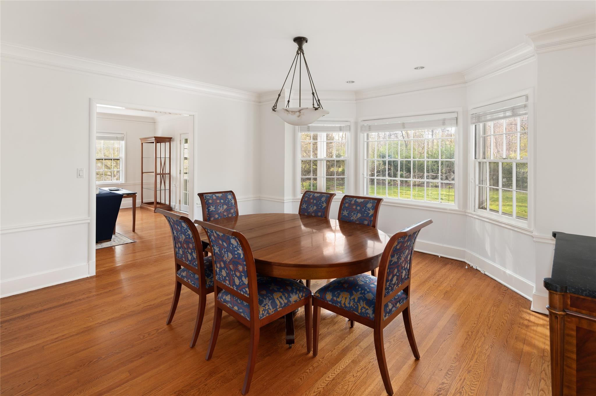 250 Oxford Road, New Rochelle, New York image 9