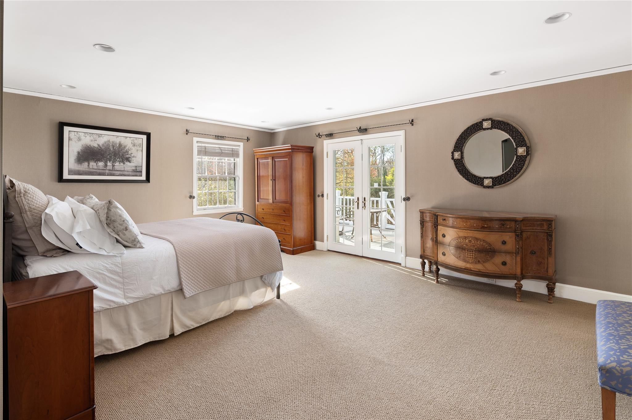 250 Oxford Road, New Rochelle, New York image 18