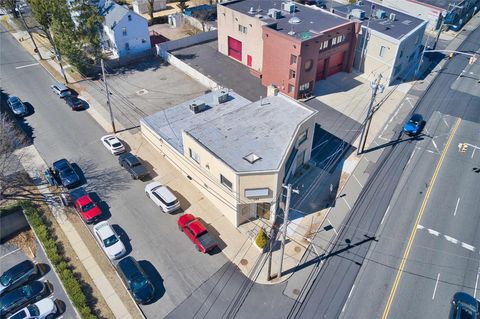 177 Mineola Avenue Roslyn Heights NY 11577