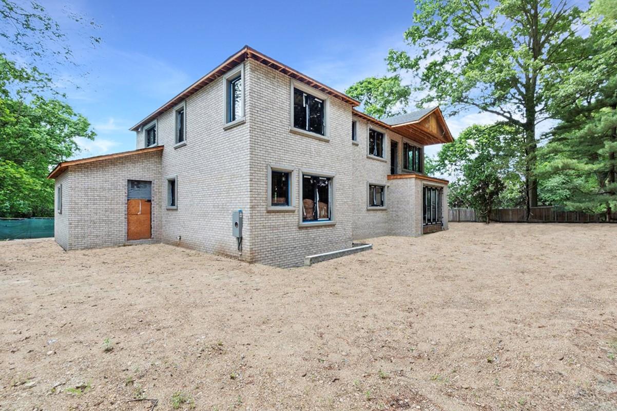 North Hempstead, New York 11577, United States, 6 Bedrooms Bedrooms, ,6 BathroomsBathrooms,Residential,Active,87460