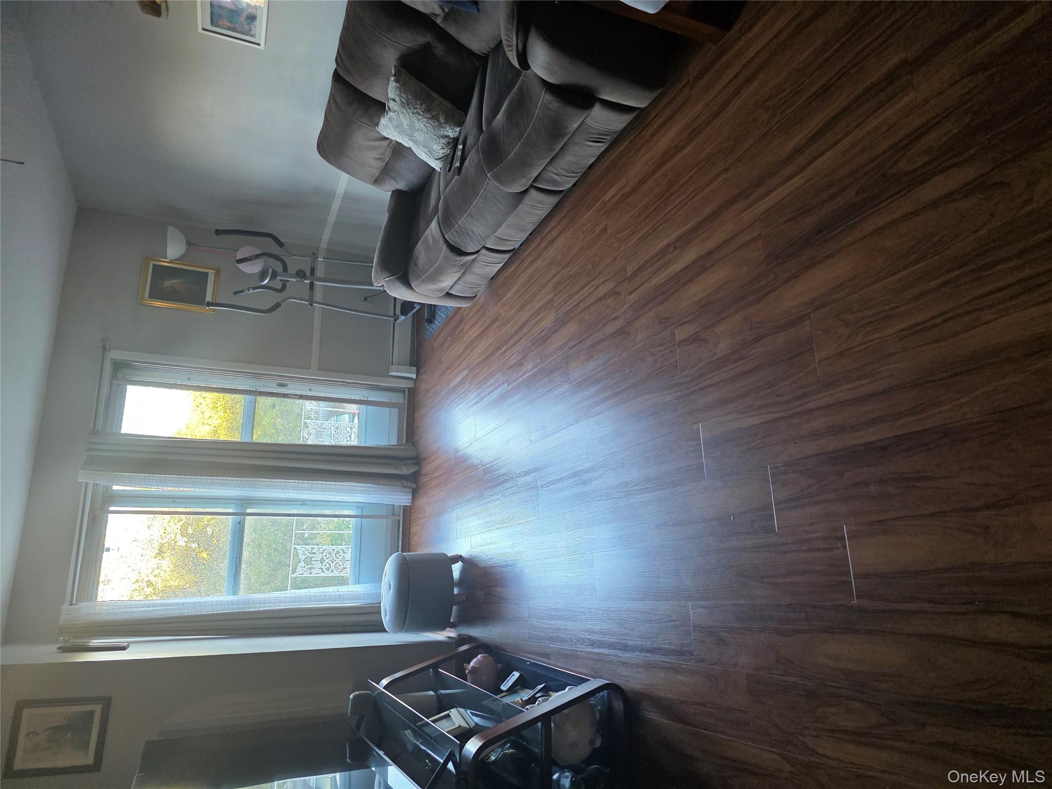 4912 111 St