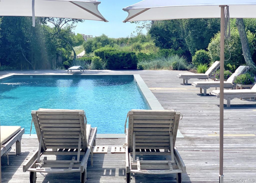 Photo of 162 Dune Road, Quogue, NY 11959 (MLS # 987218)