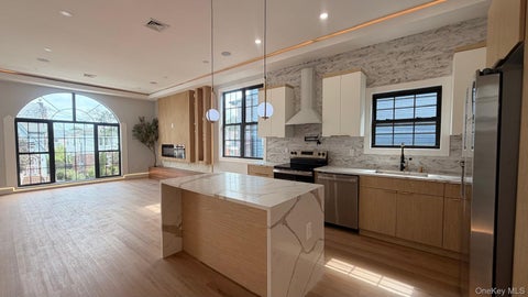 Multifamily For Rent - 11940 195th Street<br/> Saint Albans, NY 11412