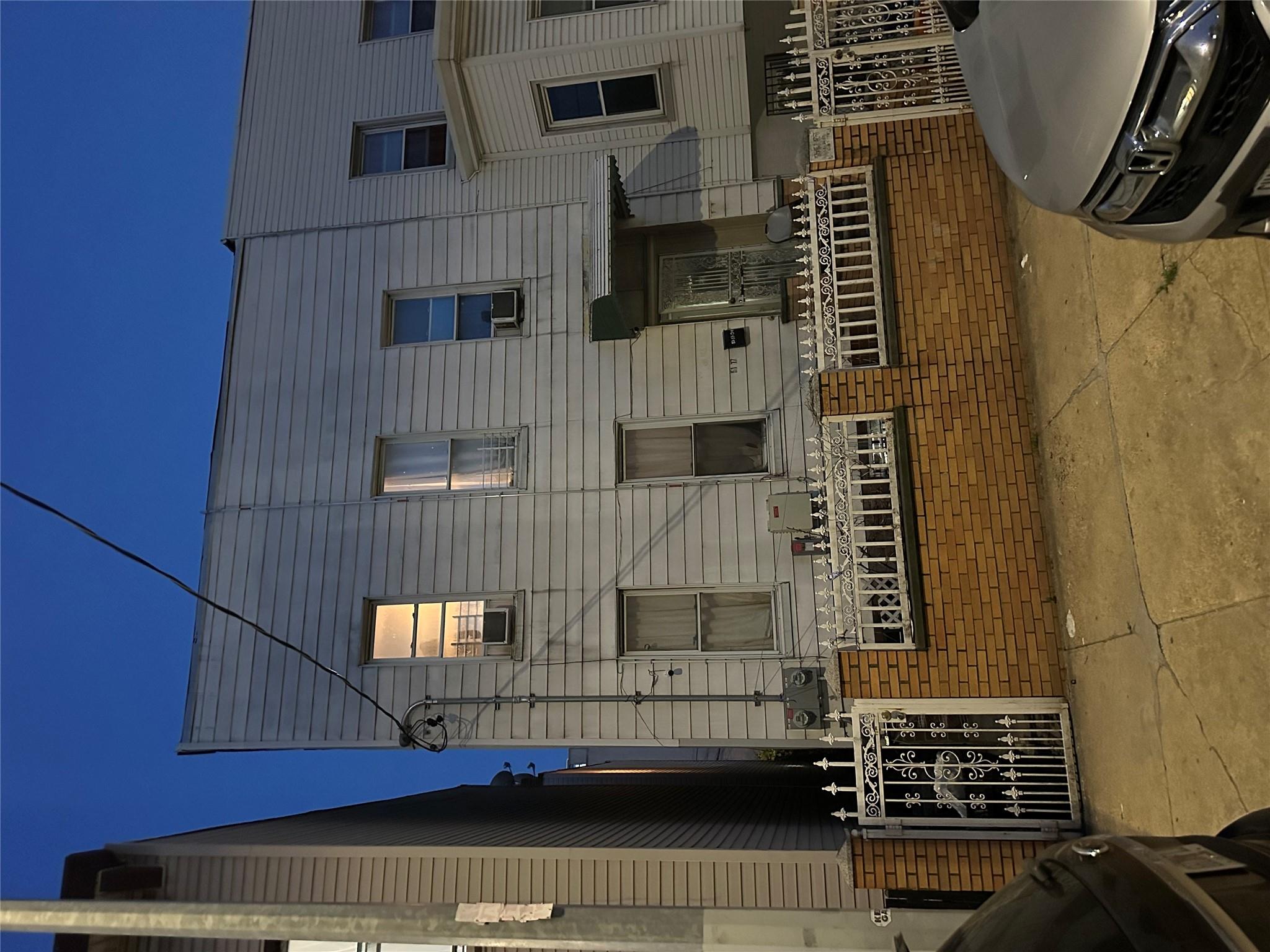 Property for Sale at 34th Street St, Long Island City, Queens, NY - Bedrooms: 6 
Bathrooms: 3  - $1,400,000