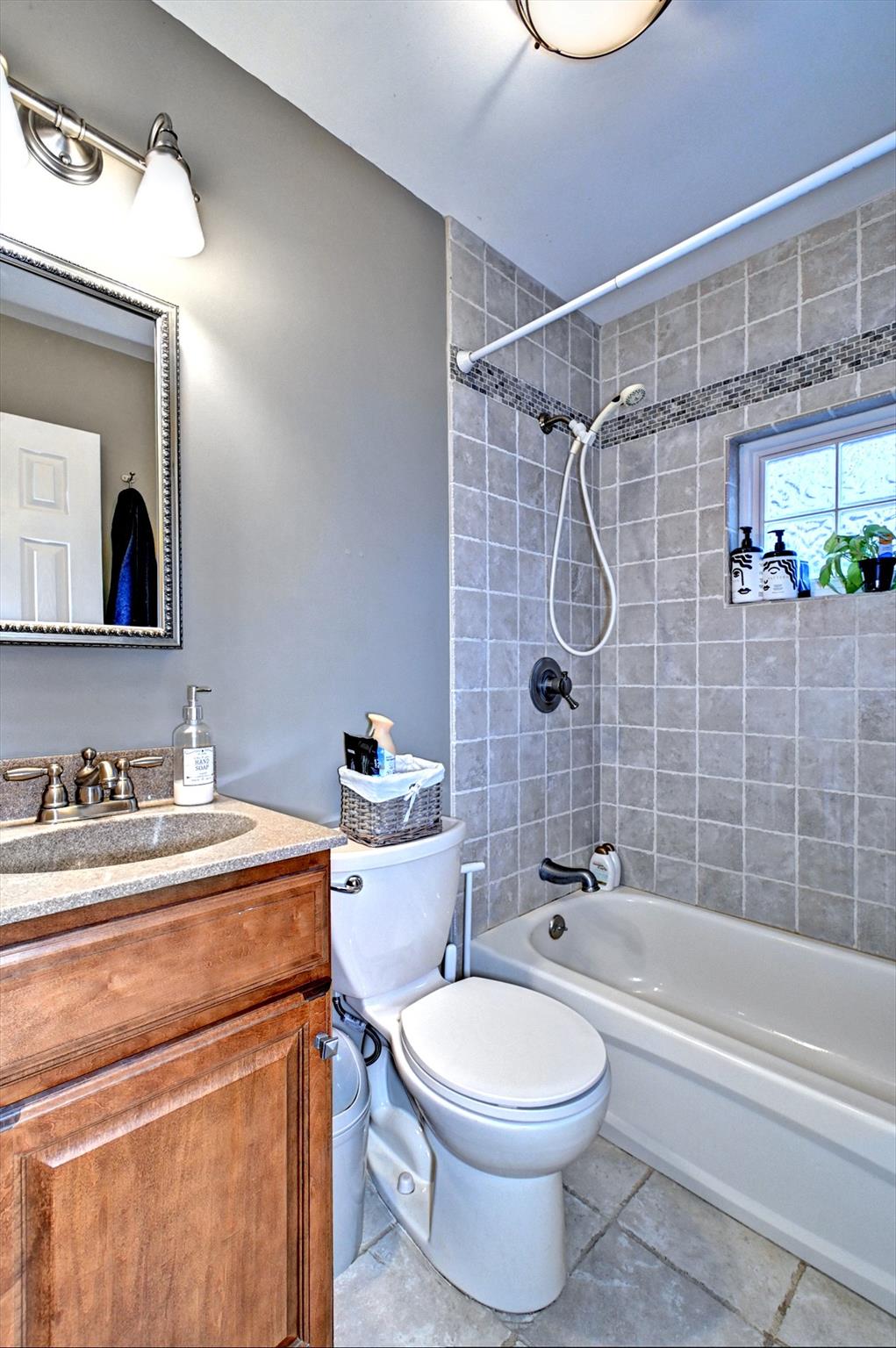 332 Mooney Pond Road, Farmingville, New York image 11