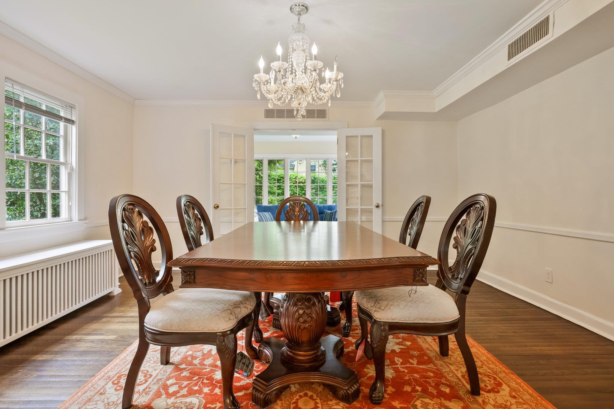 83 White Plains Road, Bronxville, New York image 7