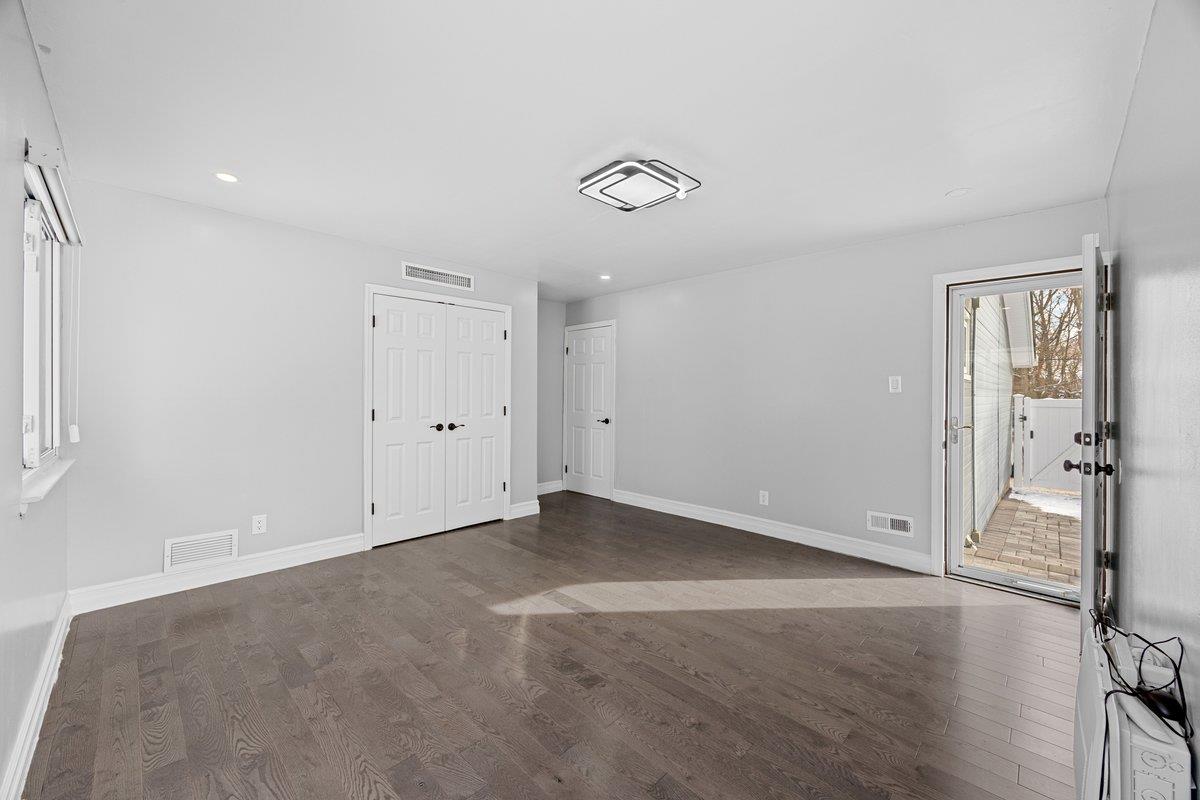 66 Rockland Drive, Jericho, New York image 2