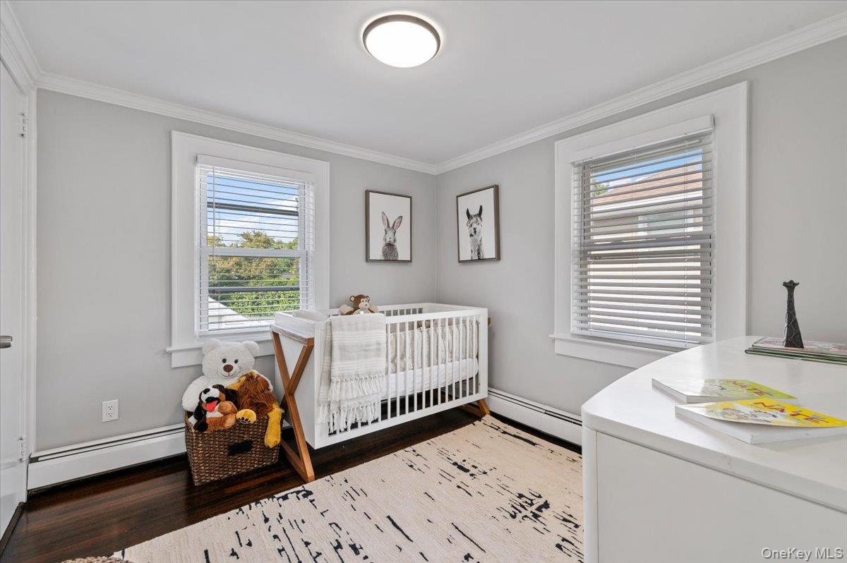 Port Washington, New York 11050, United States, 3 Bedrooms Bedrooms, ,1 BathroomBathrooms,Residential,Active,160815