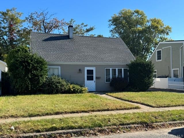 Photo of 1419 Harding Street, Bellmore, NY 11710 (MLS # 1066270)