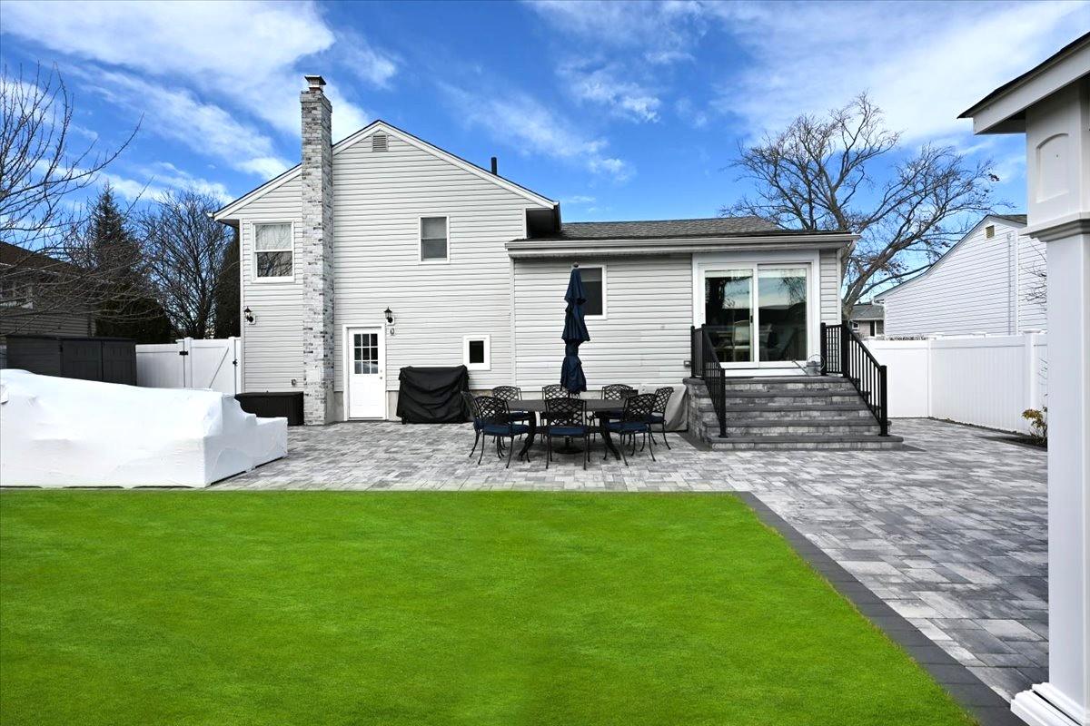 2672 Fisher Lane, Bellmore, New York image 20