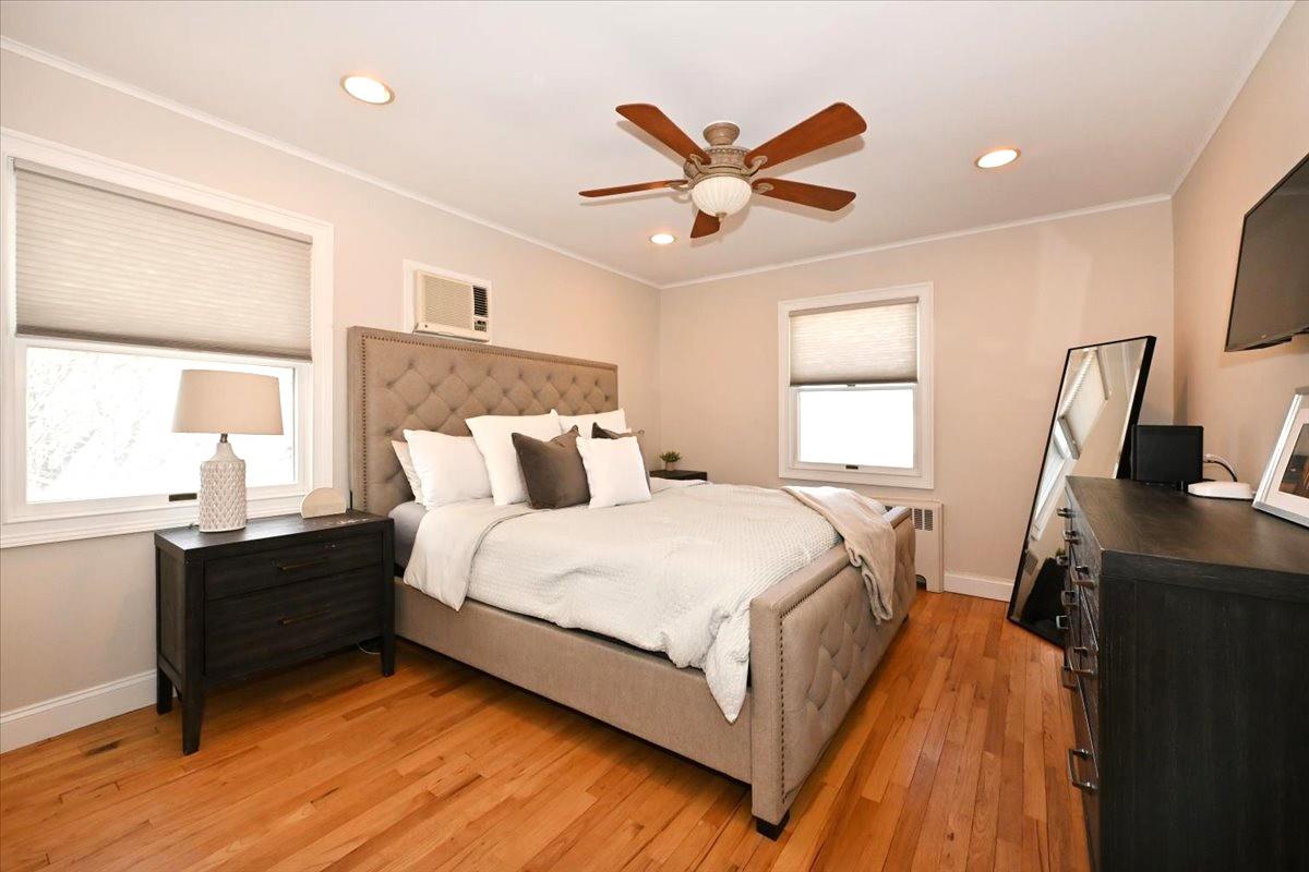 2672 Fisher Lane, Bellmore, New York image 14
