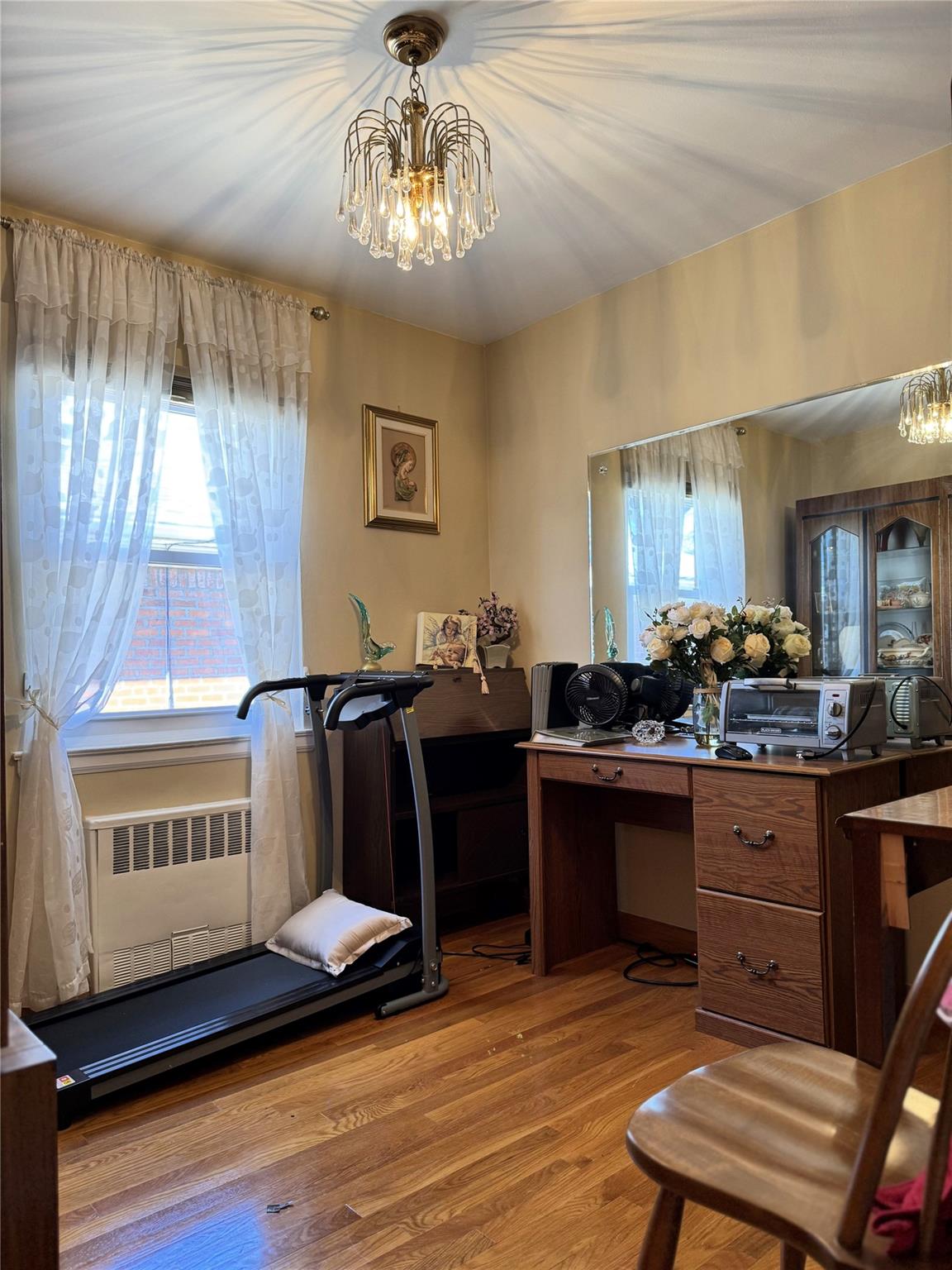 10-08 147th St St, Whitestone, New York image 7
