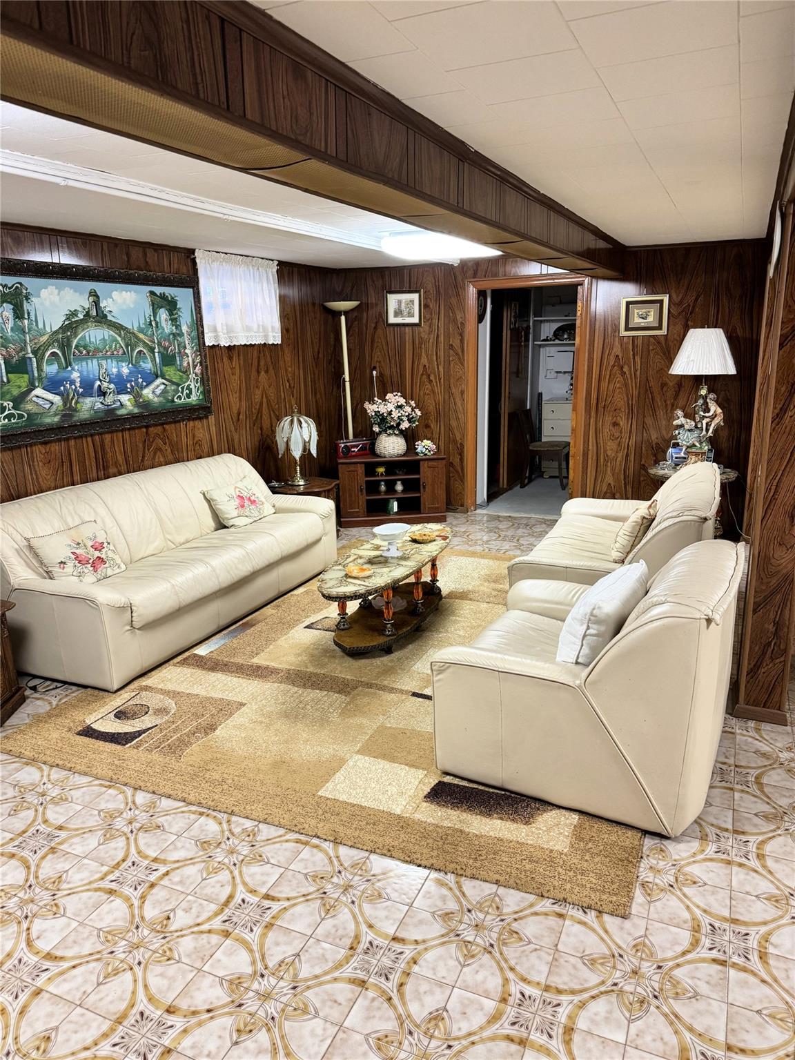 10-08 147th St St, Whitestone, New York image 8