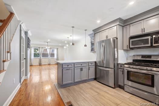 2195 Linden Boulevard